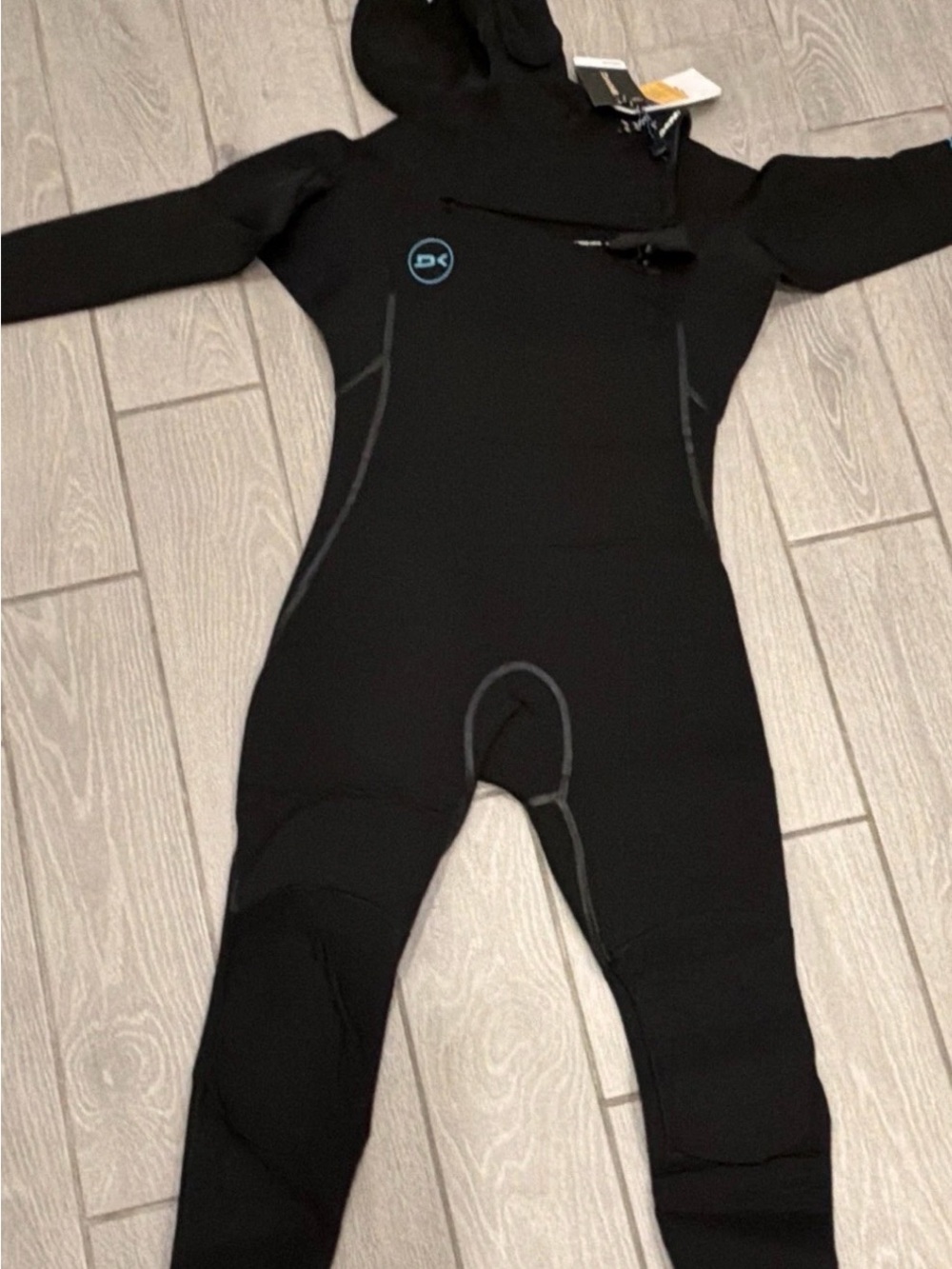 Dakine Men’s Mission Chest ZipHooded One-Piece Wetsuit 5/4/3mm